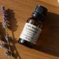 Olejki eteryczne 100% naturalne – co to oznacza na etykiecie